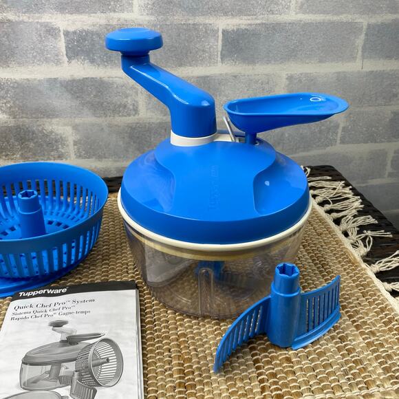 Tupperware Quick Chef Pro System Manual Food Processor, Chop, Mix, Whisk, Seal - Picture 5 of 13